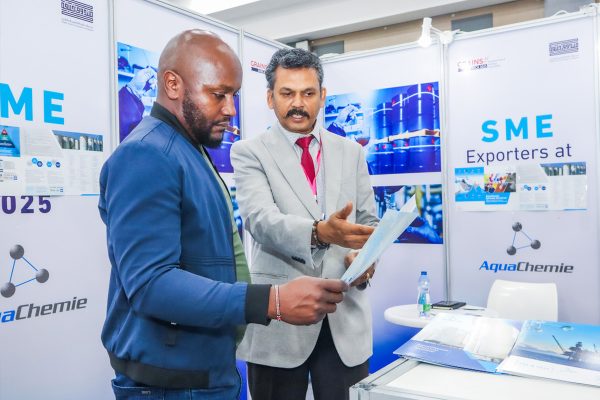 exhibiting-products